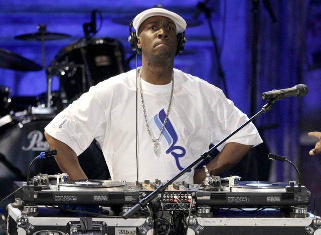 Grandmaster Flash review – 'Whoops turn to groans', Hip-hop