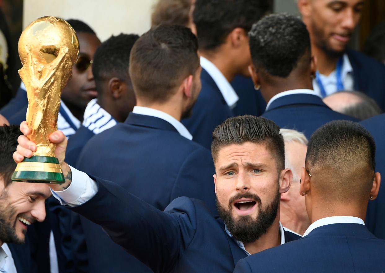 Giroud, durante la celebración de la Copa del Mundo. | Foto: Getty