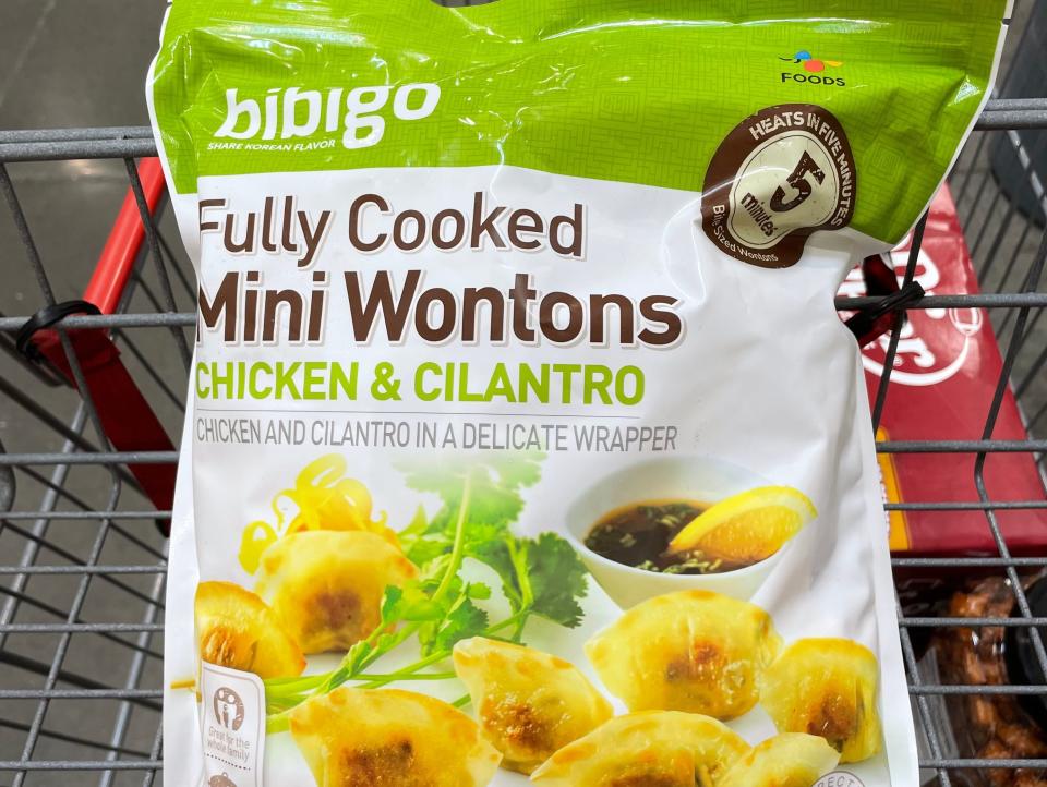 bibigo wontons in cart at costco