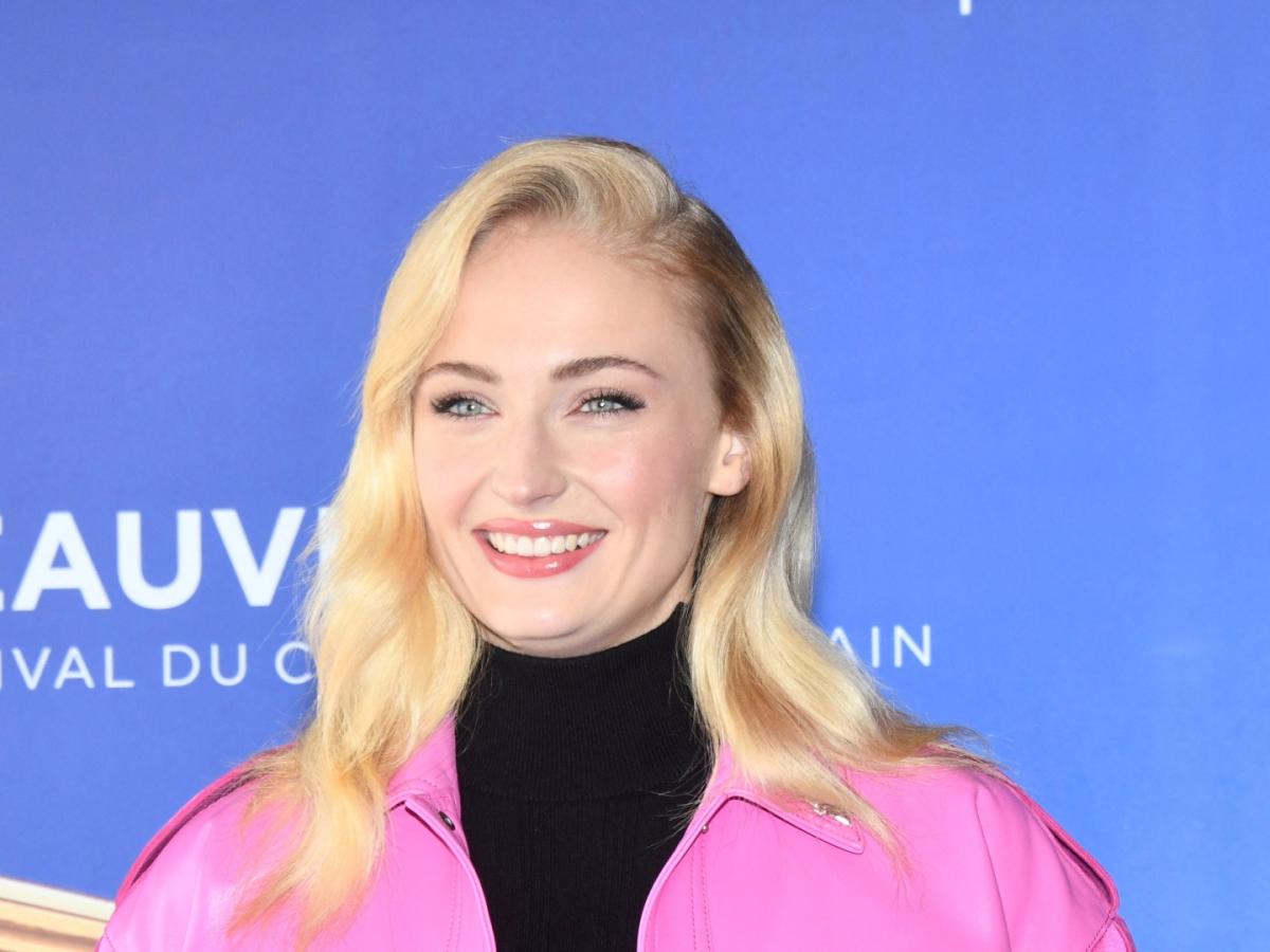 Sophie Turner Makes Surprise Glam Appearance At 2023 Rugby World Cup Amid  Joe Jonas Divorce