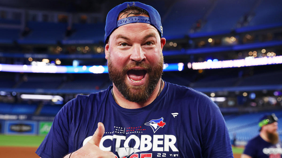 New manager of Toronto Blue Jays is a familiar face to Vancouver