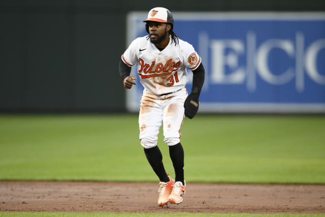 Orioles edge Yankees 2-1 on bases-loaded walk in 11th