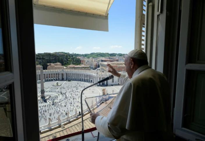 Pope Francis gives his first address to the faithful on Saint Peter's square in nearly three months (AFP Photo/Handout)