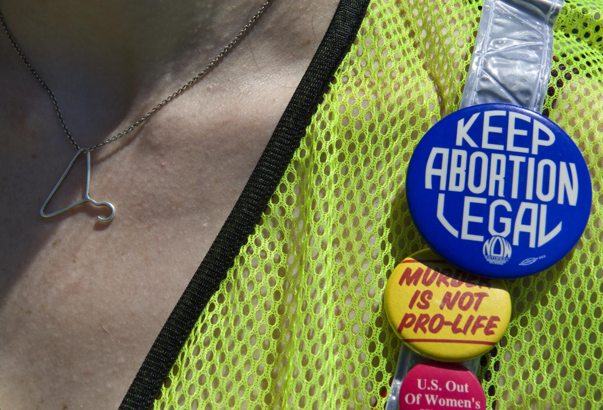 A demonstrator&nbsp;wears her support as she joins a pro-abortion rights&nbsp;walk around a clinic in July 2011 in Germantown, Maryland.&nbsp; (Photo: The Washington Post via Getty Images)