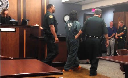 Jesse Matthew, 32 appears before a judge during his extradition hearing in Galveston, Texas September 25, 2014. REUTERS/Amanda Orr