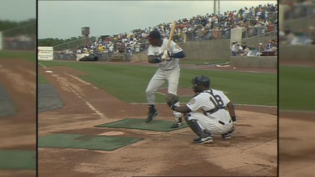 Watch a very young Alex Rodriguez compete in a 1996 home run derby