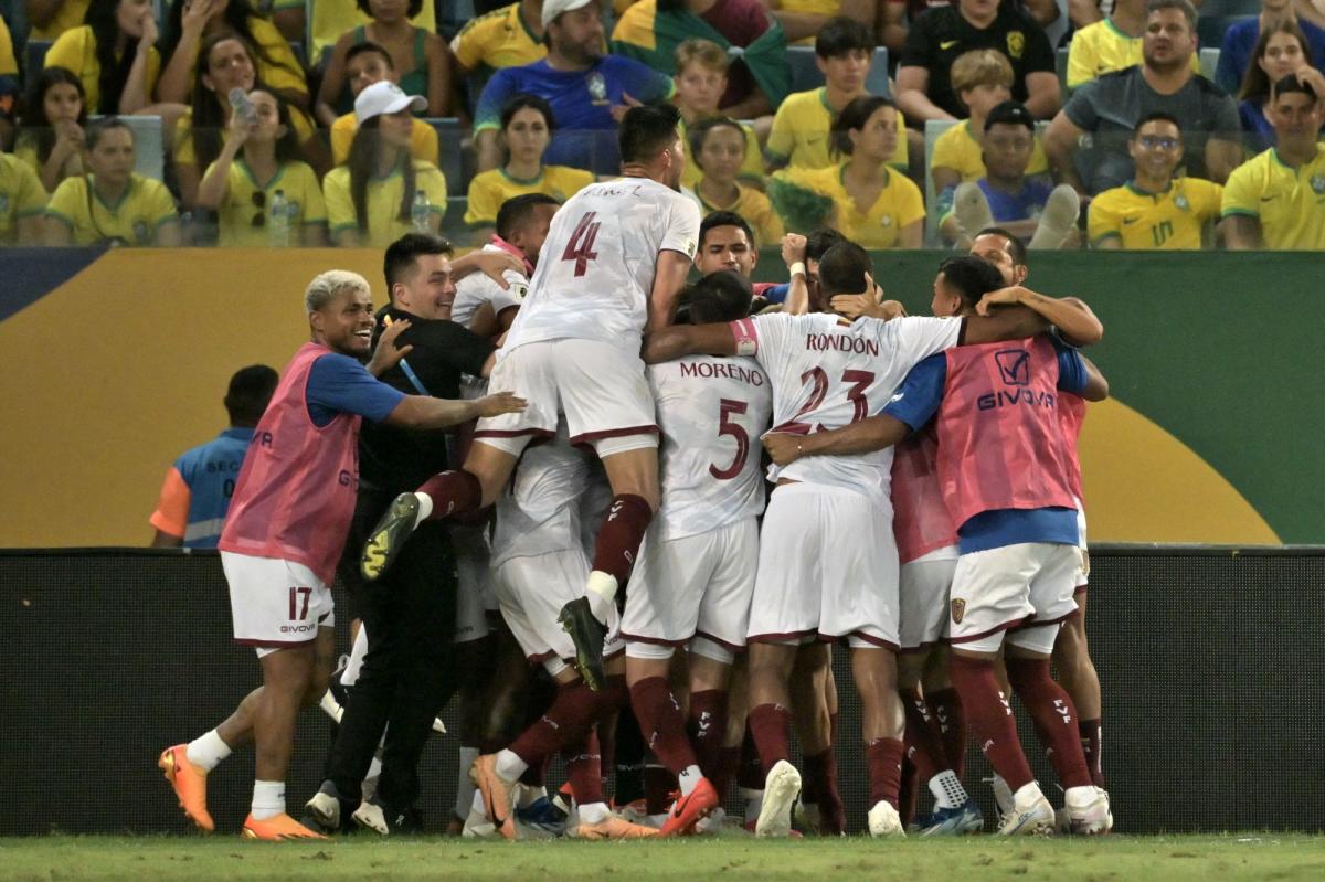 Venezuela rescata empate ante Brasil como visitante con