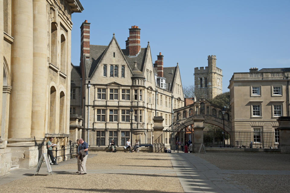 Hertford College & Bridge of Sighs Oxford University seen from Clarendon Building Oxford England UK. (Photo by: Education Images/Universal Images Group via Getty Images)