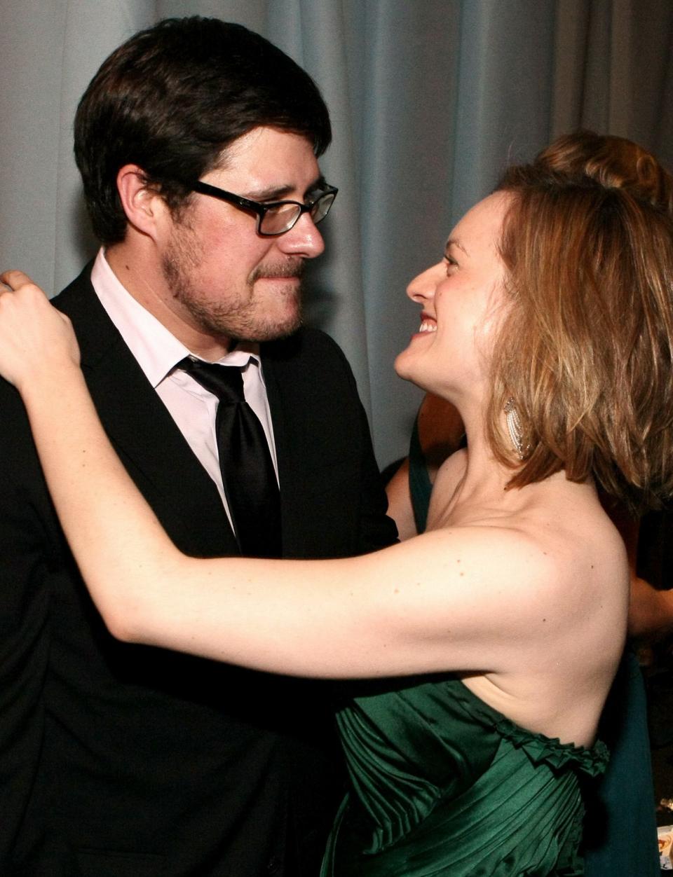 <p><em>Mad</em> about you! <em>Mad Men </em>costars Rich Sommer and Elisabeth Moss caught up at the AMC afterparty.</p>