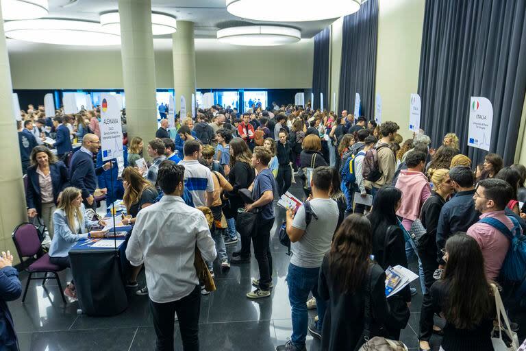 Con el transcurso de los años, la feria fue ganando interés; en 2022, asistieron 2000 personas (foto) y el año pasado, 3500