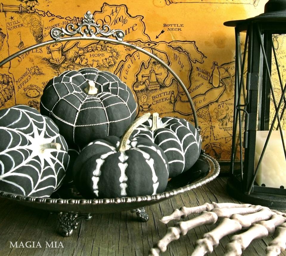 Spiderweb Pumpkins