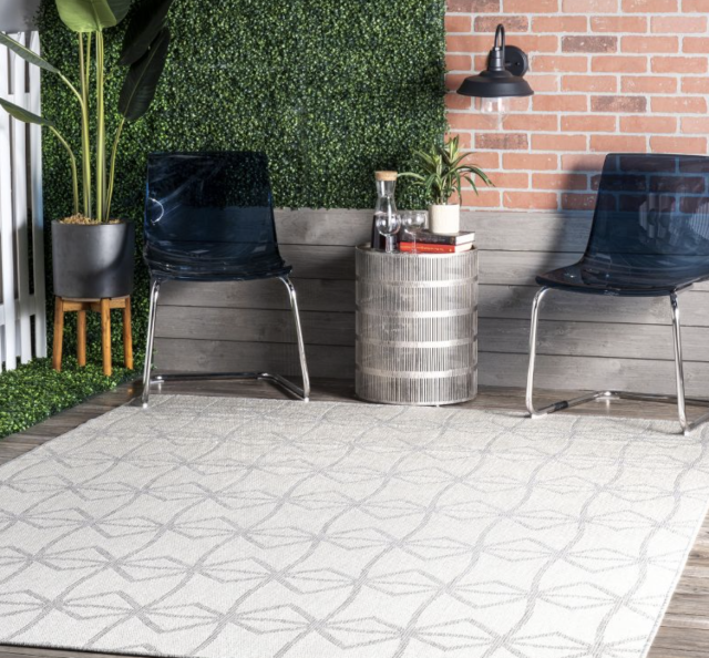 nuLOOM Saunders Geometric Indoor/Outdoor Area Rug