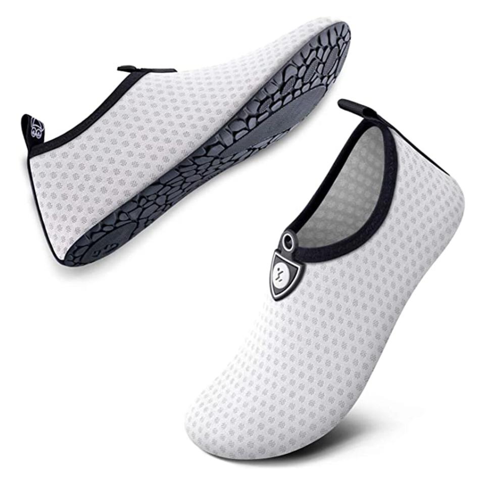 Simari Water Shoes