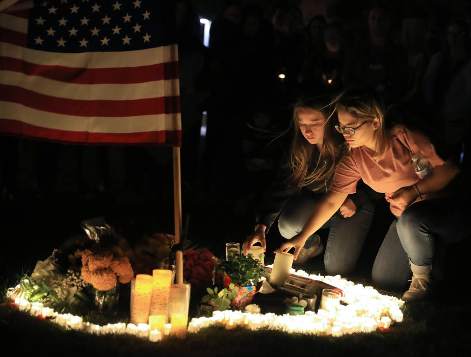 Mourning the Thousand Oaks massacre victims