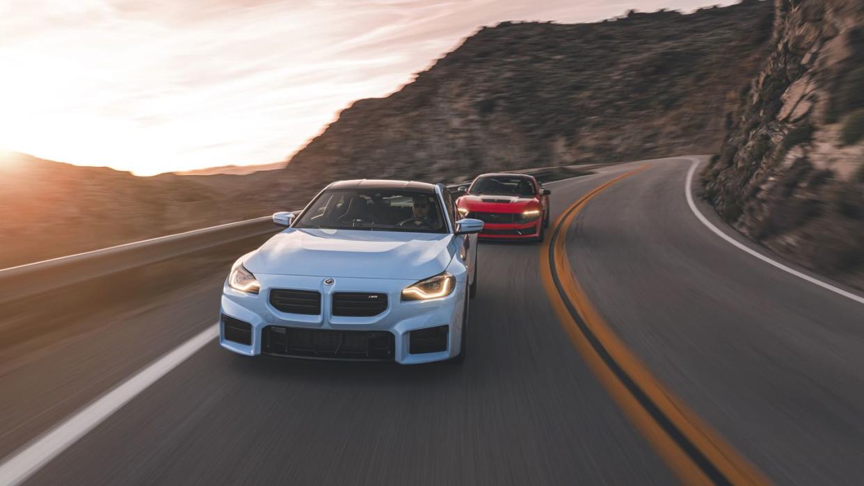 2024 ford mustang dark horse vs 2023 bmw m2