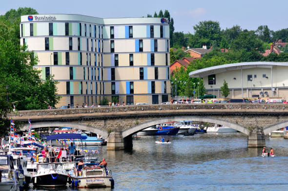 Maidstone, Kent, England, UK. Annual Maidstone River Festival (July 27th 2013) Bridge and Travelodge Hotel / River Medway