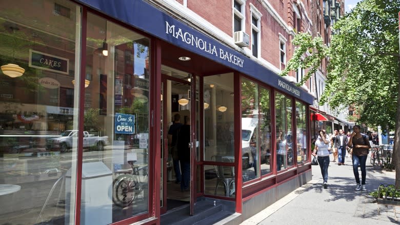 Front of Magnolia Bakery's Manhattan location