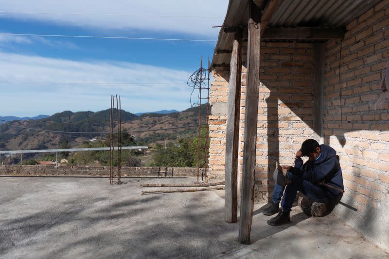 The Wider Image: "Under siege": Inside Mexican village where children are armed