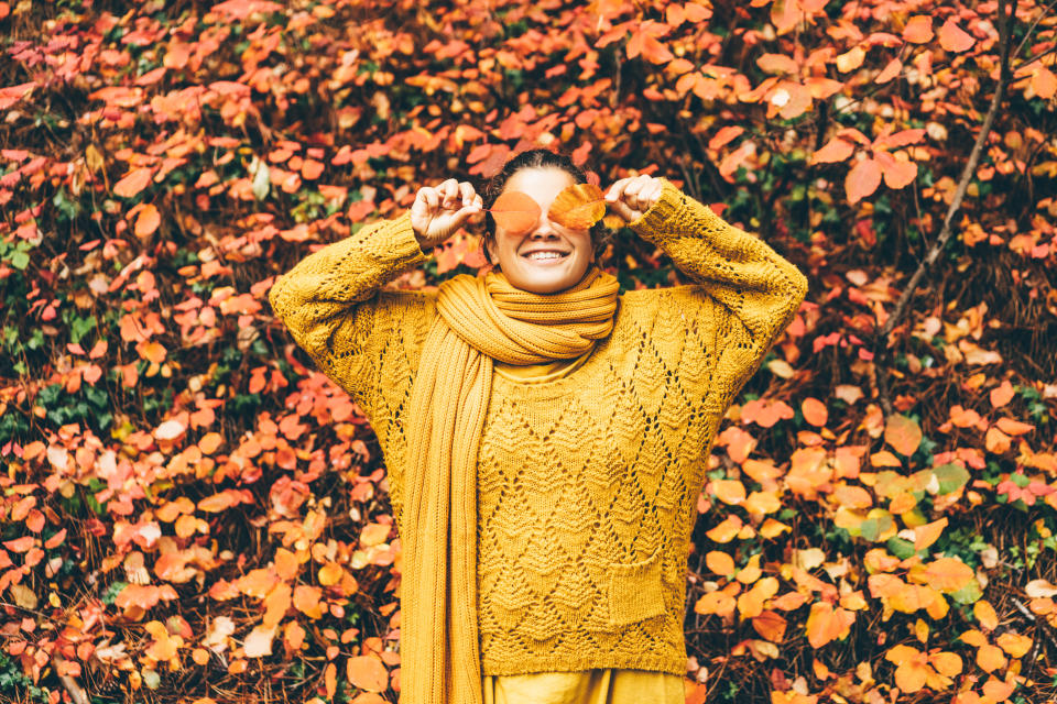 Im Herbst freuen wir uns auf Kuschel-Pullis. (Symbolbild: Getty Images)