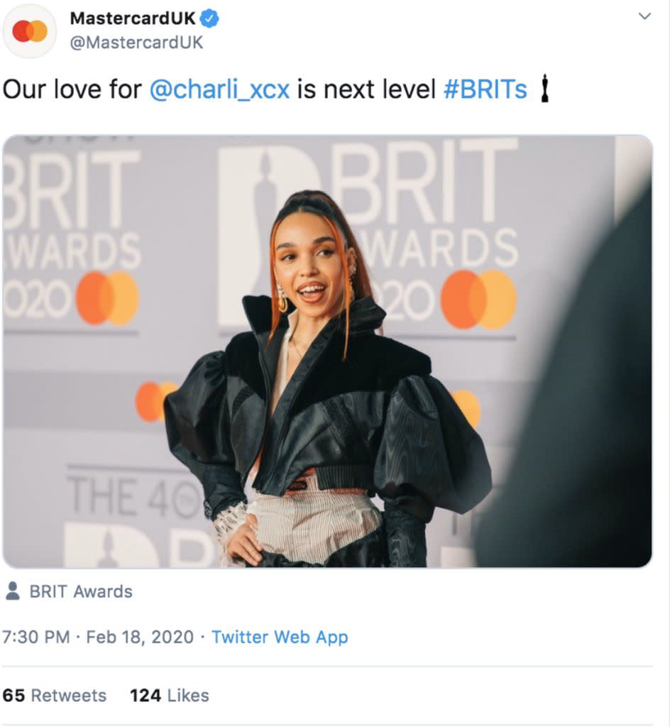 Screenshot of Mastercard tweet confusing image of FKA Twigs at brit Awards with Charli XCX