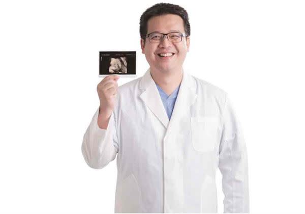 林思宏醫師(如圖)強調，孩子未來是不是過敏兒，在受精的那一刻就已經決定了。(圖片提供／高寶書版)