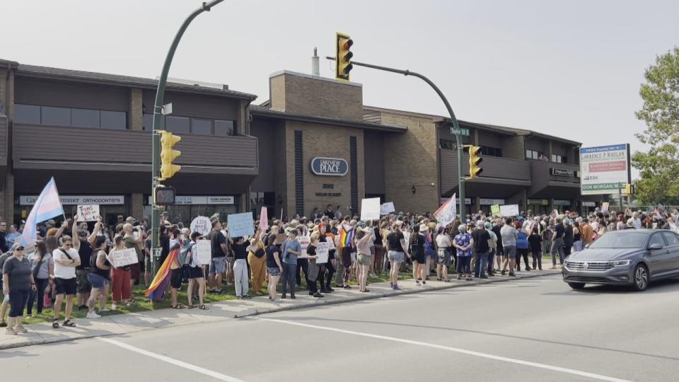 Sunday's rally occurred in Saskatoon's Wildwood area, outside the office of Don Morgan, who is the minister of Crown Investment Corporation and the minister of labour relations and workplace safety.