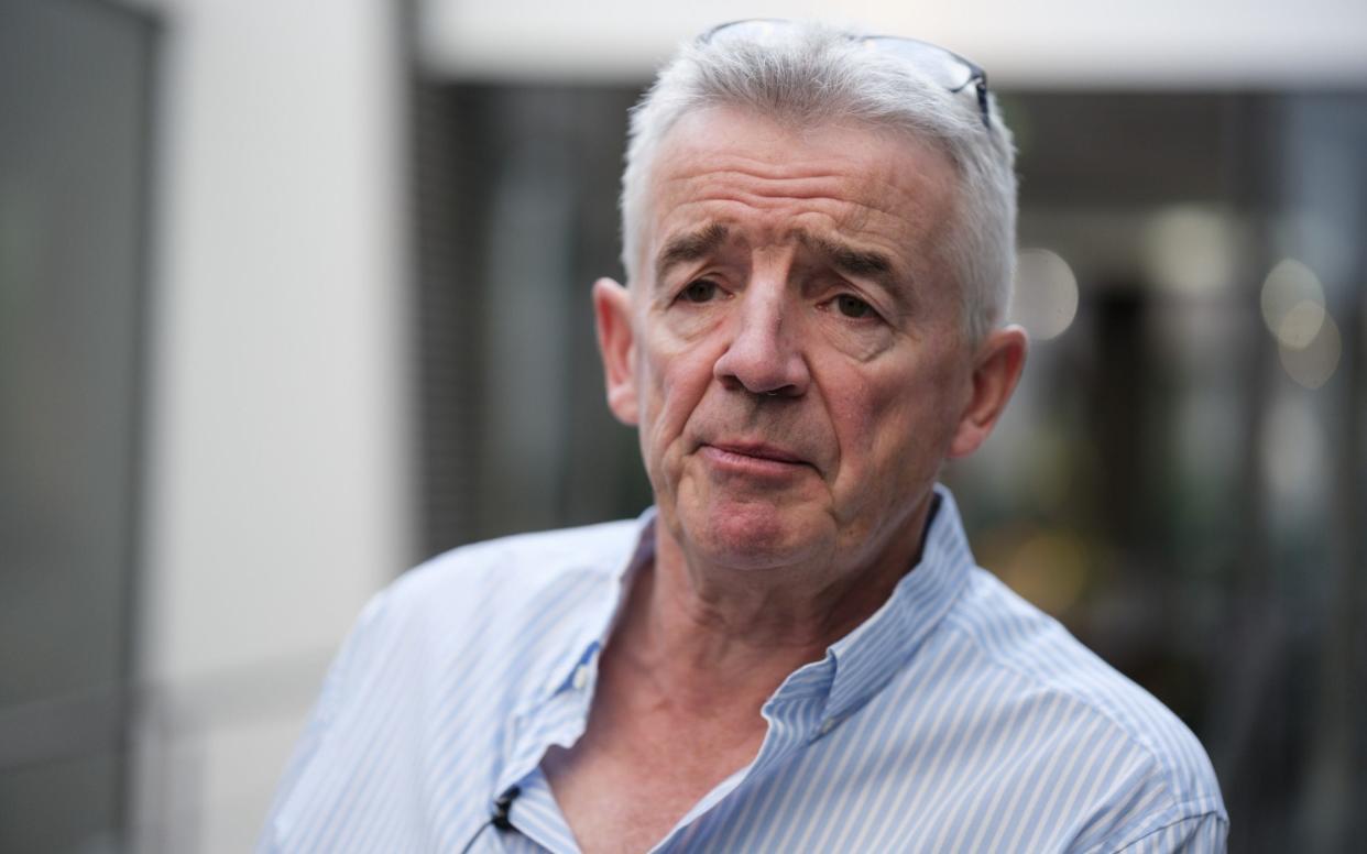 Ryanair boss Michael O'Leary has called on the boss of Nats to quit