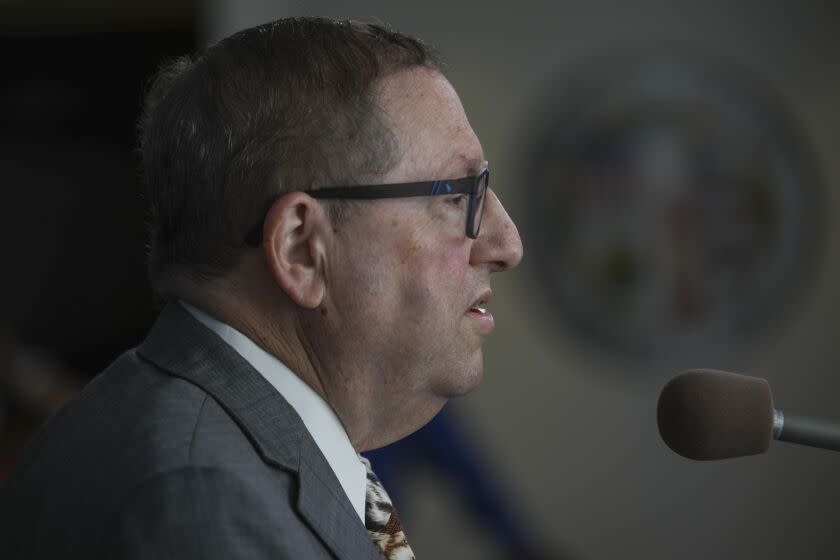 Los Angeles, CA - October 07: Councilmember Paul Koretz, who is City Controller candidate, releases recommendations for the shelters and Animal Services department at a press conference held at City Hall on Friday, Oct. 7, 2022 in Los Angeles, CA. (Irfan Khan / Los Angeles Times)