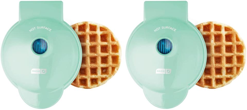 mini waffle maker