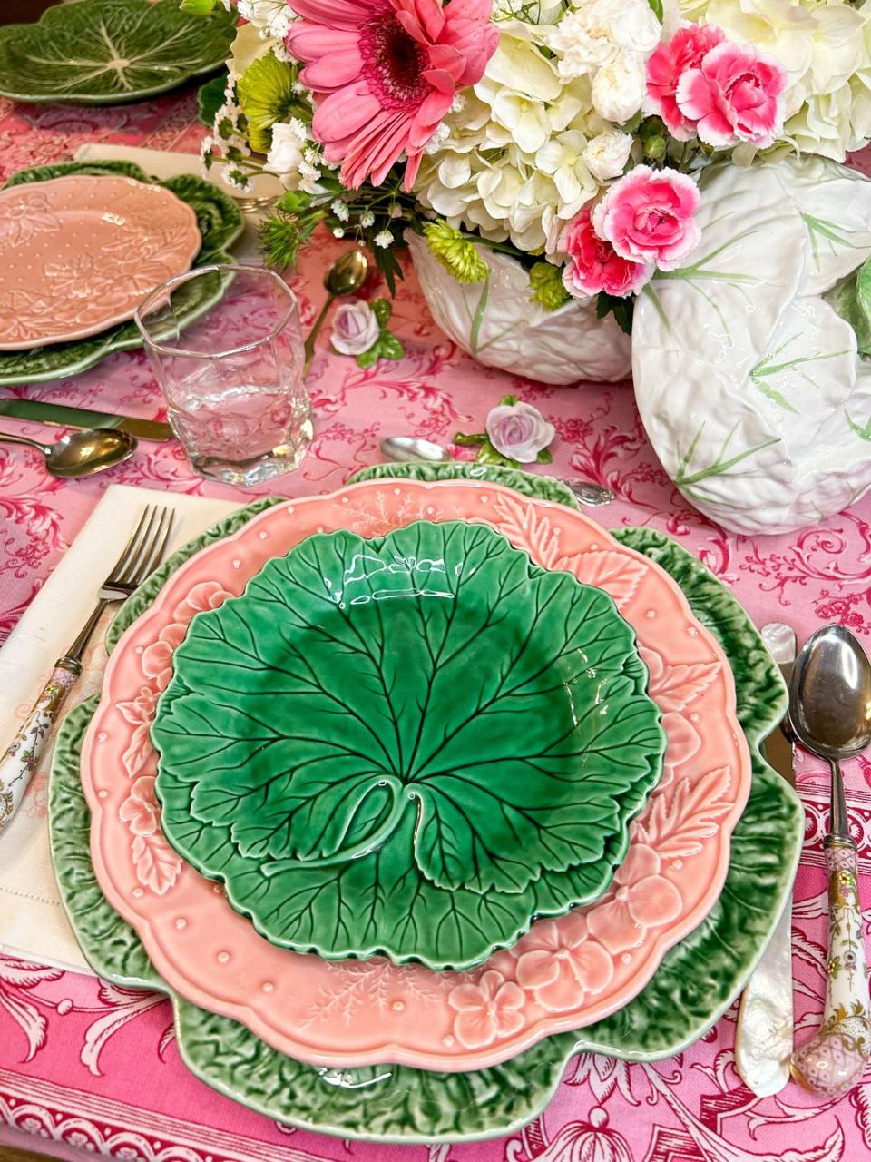 layered plated table setting