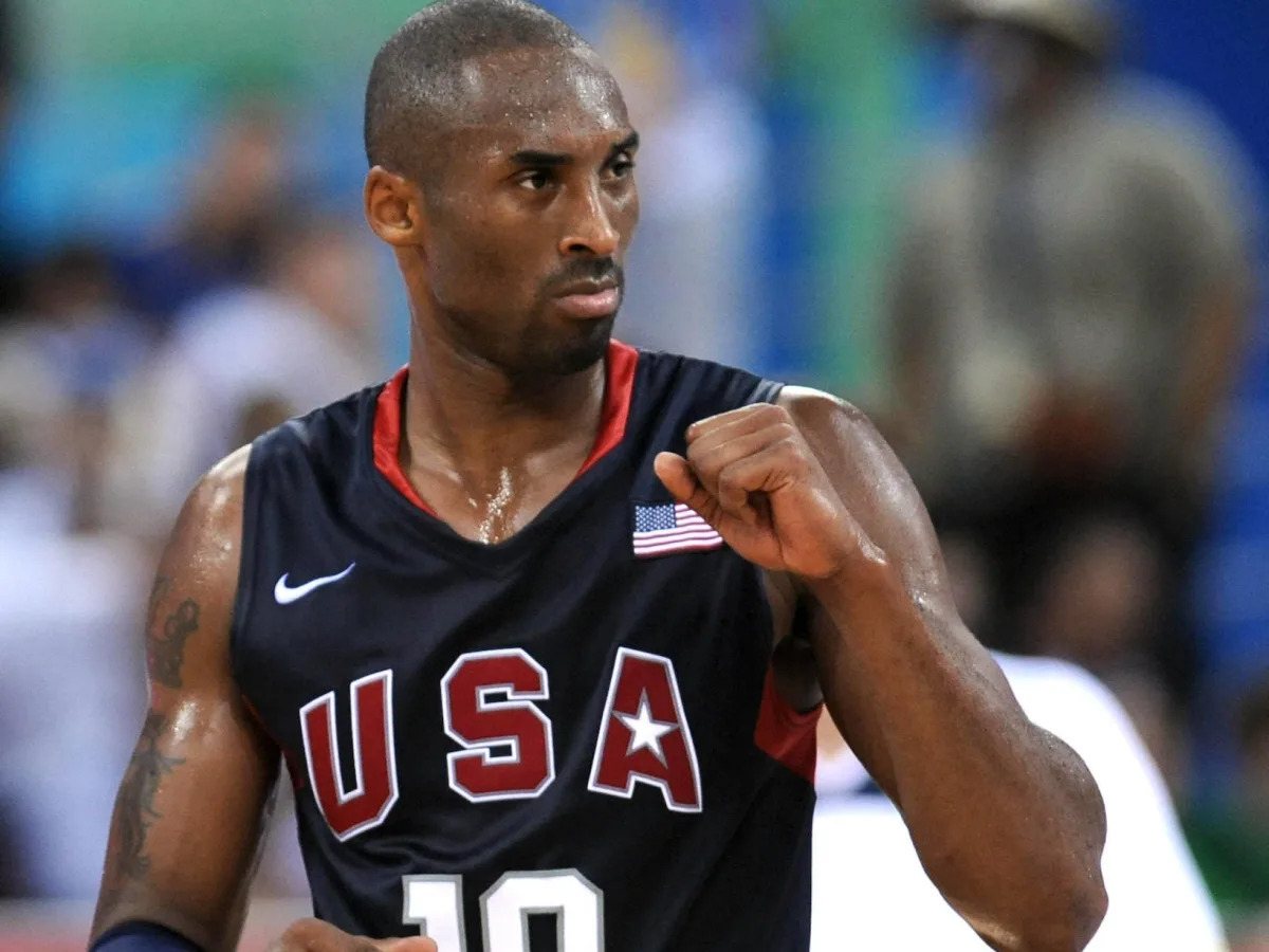 Kobe Bryant shocked the Olympic team by leveling his Lakers teammate on the firs..