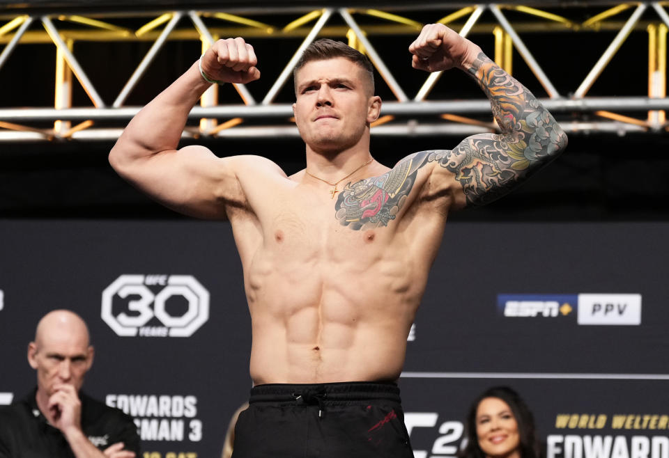 LONDON, ENGLAND – MARCH 17: Marvin Vettori of Italy poses on the scales during the UFC 286 ceremonial weigh-in at The O2 Arena on March 17, 2023 in London, England.  (Photo by Jeff Bottari/Zuffa LLC via Getty Images)