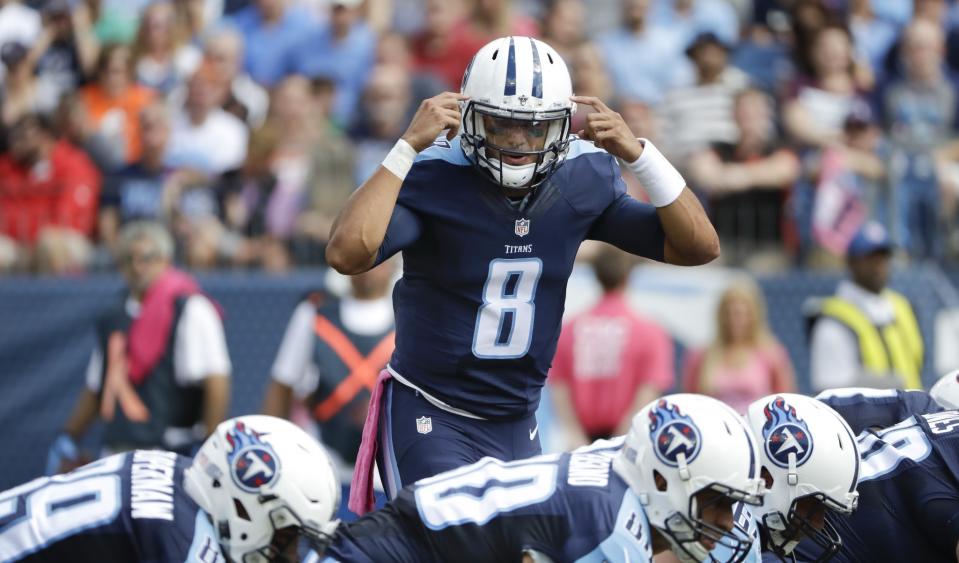 Marcus Mariota, did you hear? Your Titans have won two straight (AP)