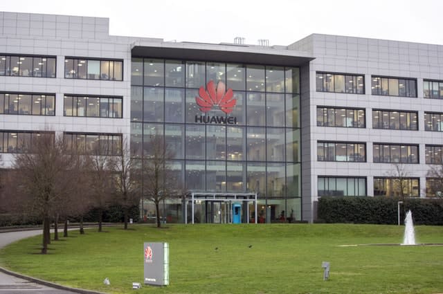 BT removes Huawei equipment from key network areas
