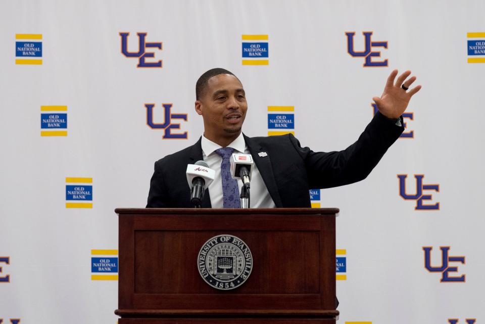 David Ragland addresses the crowd gather during a community celebration ceremony where he was introduced as the new head coach of the University of Evansville Men's Basketball at Meeks Family Fieldhouse on campus Wednesday evening, May 25, 2022. 