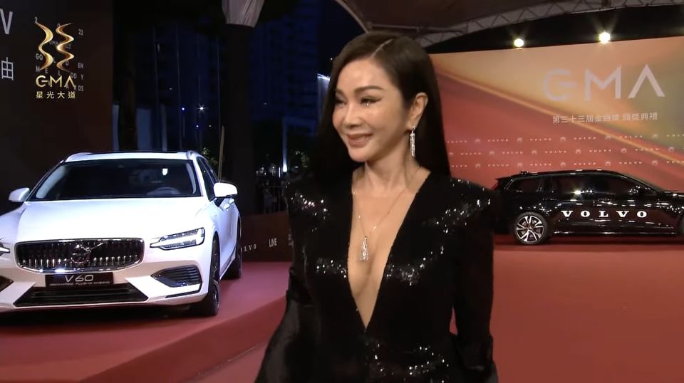 Chen Meifeng a décollé en marchant.  (Photo/chaîne Youtube officielle des GMA Golden Melody Awards)