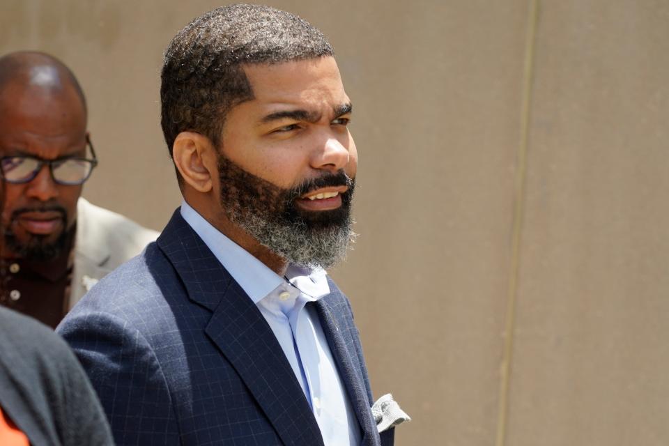 Jackson Mayor Chokwe Antar Lumumba announced at a press conference that city employees will be moving to a new office space "in the coming weeks" after the Jackson City Council voted to terminate the city's lease at the Metrocenter Mall due to poor working conditions.