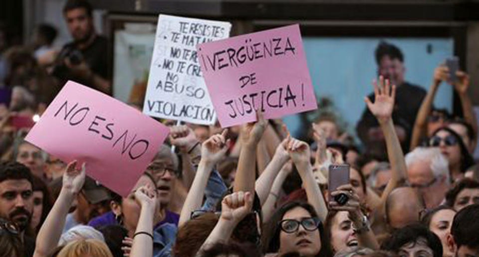 <span>People shout slogans during a protest outside Ministry of Justice on April 26. Source: Reuters/Sergio Perez</span>