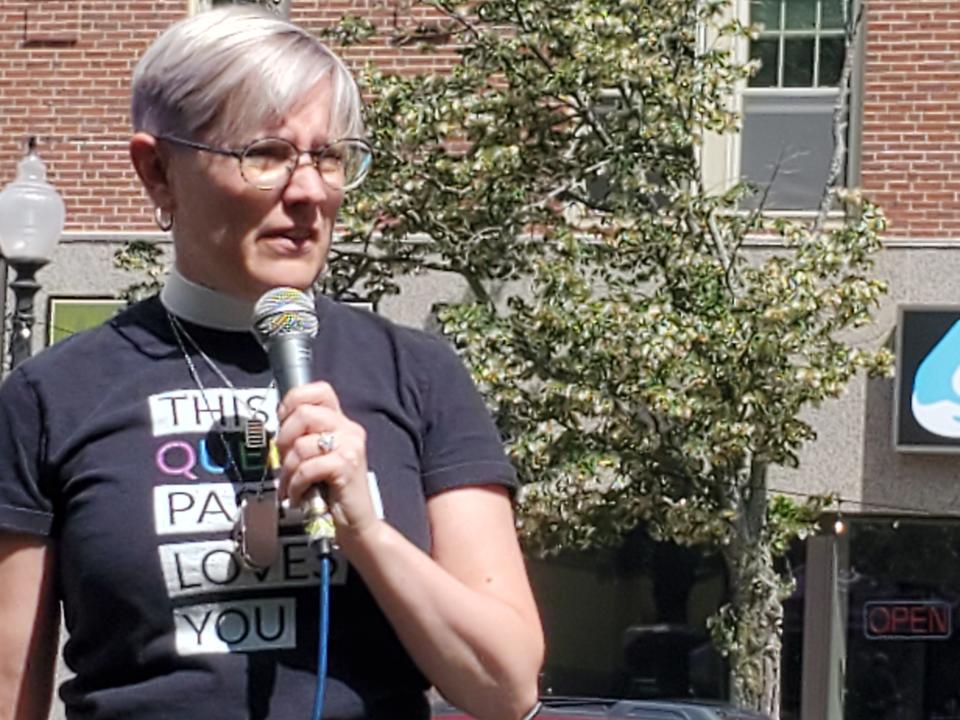 Pastor Eliza Tweedy of First Church Congregational, speaks at Rochester Pride.