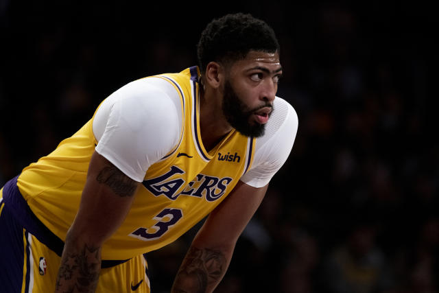 Anthony Davis says he still feels the discomfort from shoulder injury