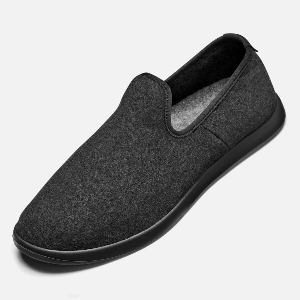 These Allbirds are made with moisture-wicking wool and are machine washable. <strong><a href="https://fave.co/2RaOJgr" target="_blank" rel="noopener noreferrer">Find them for $95 at Allbirds.</a></strong>