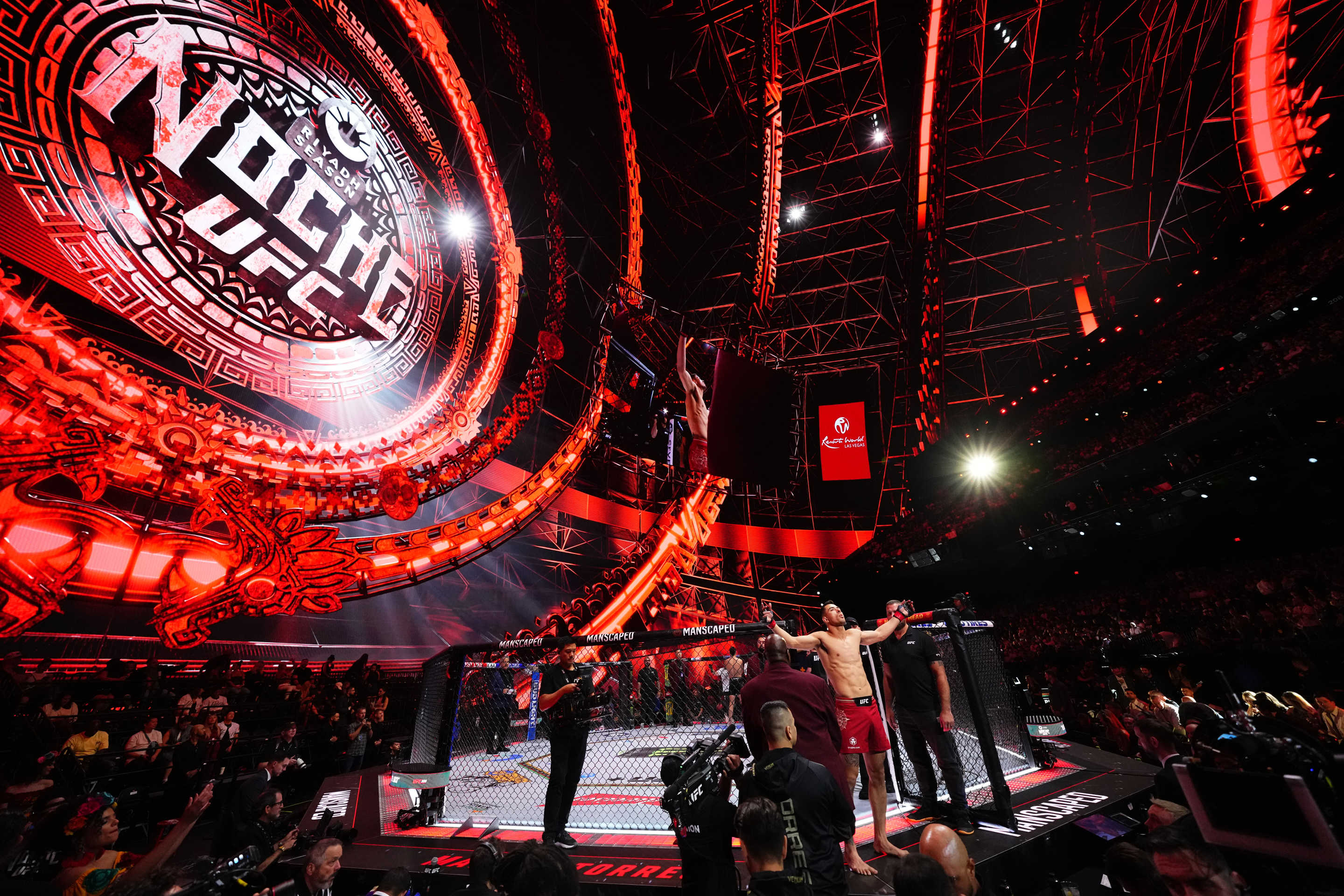 LAS VEGAS, NEVADA - SEPTEMBER 14: Manuel Torres of Mexico prepares to face Ignacio Bahamondes of Chile in a lightweight fight during the UFC 306 at Riyadh Season Noche UFC event at Sphere on September 14, 2024 in Las Vegas, Nevada. (Photo by Chris Unger/Zuffa LLC)