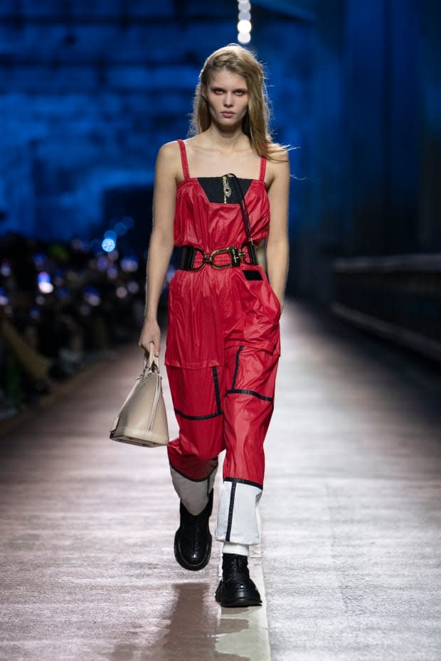 How to get Louis Vuitton's pre-autumn 2023 look: HoYeon Jung