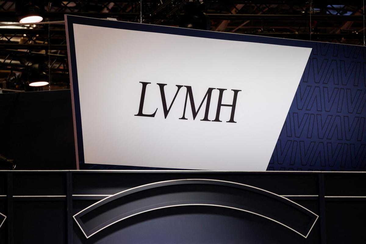 Lvmh : L'action LVMH au plus haut depuis plus de deux mois - BFM
