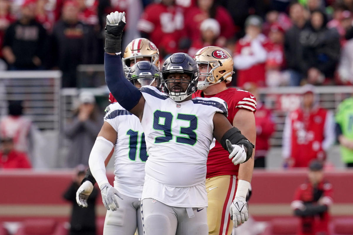 Jordan Schultz on X: Breaking: Free agent DT Shelby Harris is signing with  the #Browns, per sources. Harris was with the #Seahawks last season after  being included in the Russell Wilson trade.