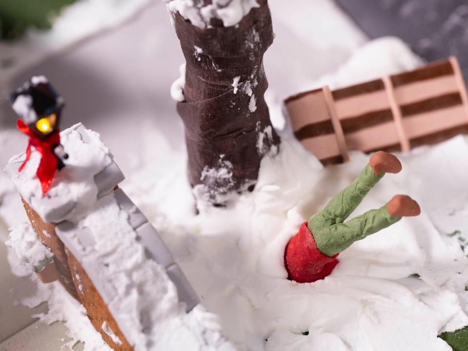 A gingerbread version of the McCallister house from "Home Alone"