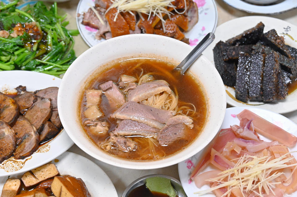 台中｜富貴亭飲食店當歸鴨麵線