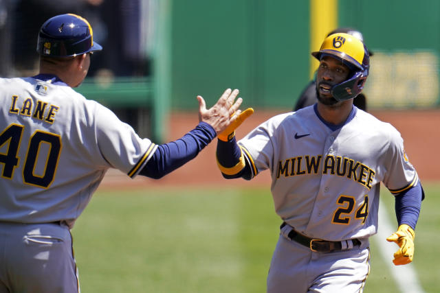 Christian Yelich, Andrew McCutchen on Brewers' game -winning rally