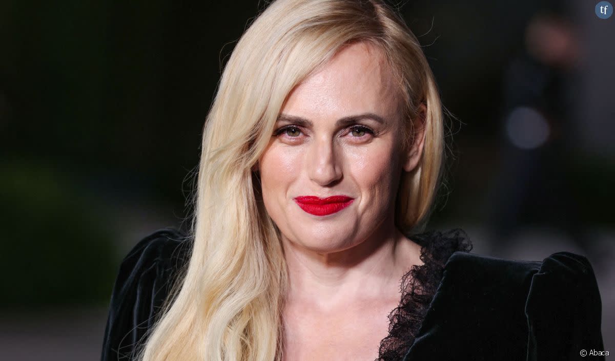 Rebel Wilson se fait épingler pour sa ligne de vêtements sans grandes tailles - Abaca