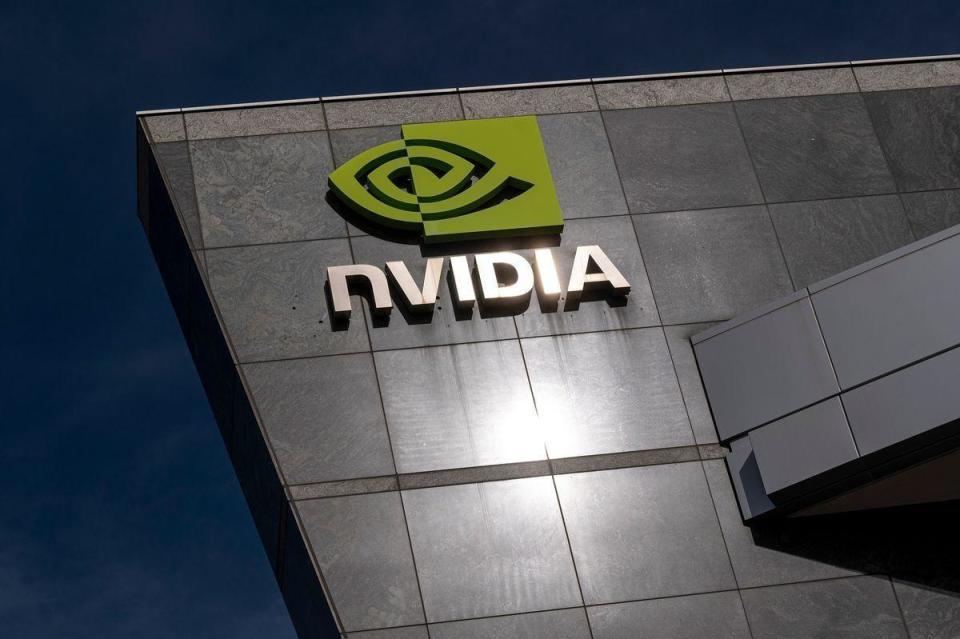 Nvidia｜輝達收市飆5.2%創新高　市值破3萬億美元超越蘋果